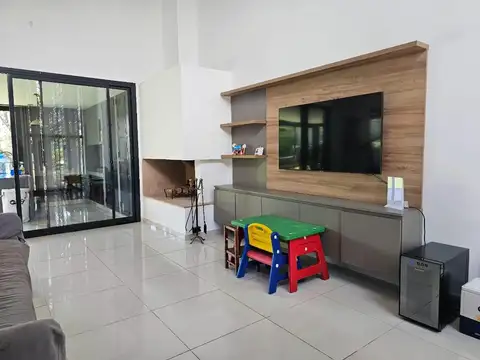 Casa en Venta en Las Canitas, USD 320.000