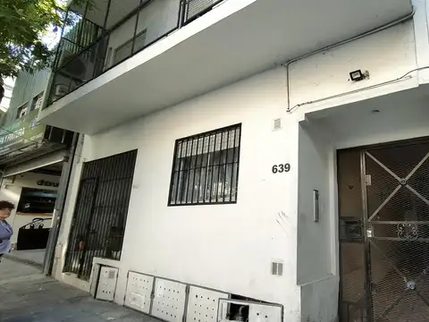 33 Orientales al 600 Departamento 3 Ambientes Terraza Balcón