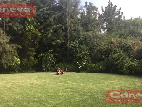 Casa en Alquiler Temporal con 6 cocheras