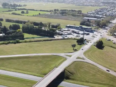 Autopista Rosario Buenos Aires 200