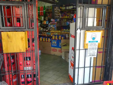 Depto Tipo Casa en Venta 70 años