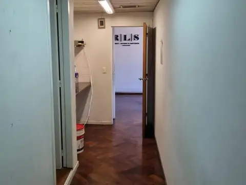 Oficina en Venta en Monserrat, CABA