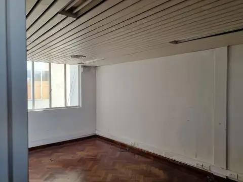 Oficina en Venta en Monserrat, USD 170.000
