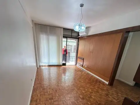 Departamento en venta - 2 Dormitorios 1 Baño - Recoleta