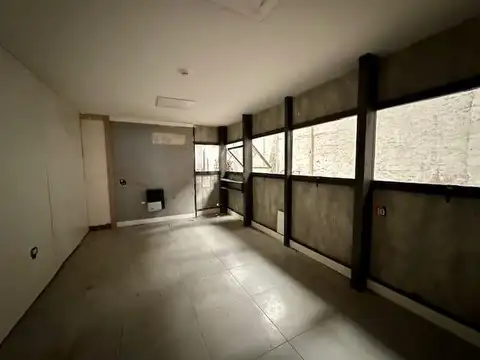 Local en Venta 30 años