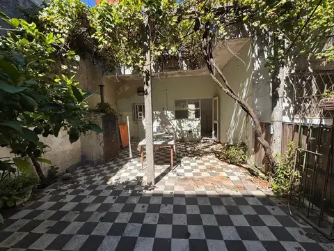 Depto Tipo Casa en Alquiler de 3 ambientes