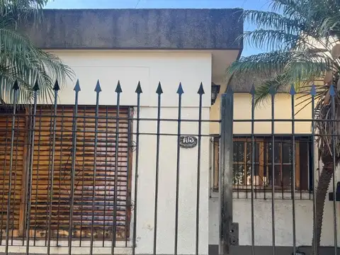 Virrey Liniers 705. Villa Sarmiento