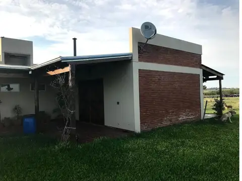 Quinta en Venta de 2 dormitorios