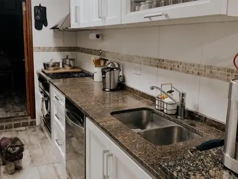 Casa 4 ambientes con 3 baños