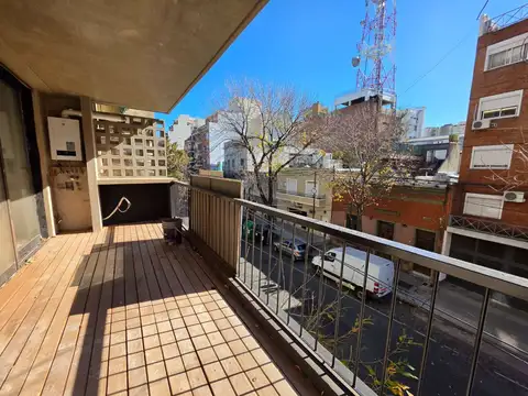 Departamento 4 ambientes con 2 baños