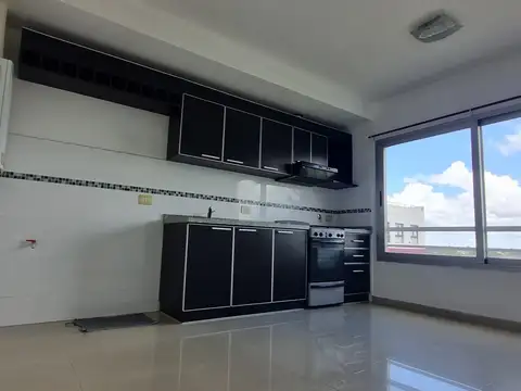 Departamento en alquiler con cochera en Castelar Sur