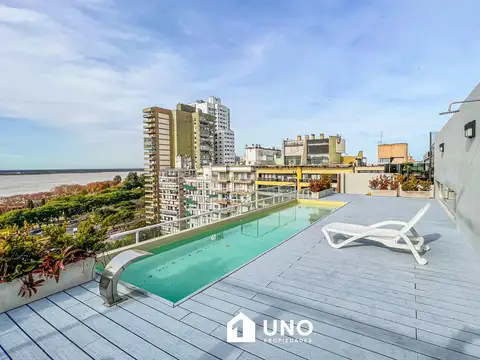 1º de Mayo y Córdoba - Ultimo Dpto de 2 Dormitorios Externo. Posibilidad cochera.