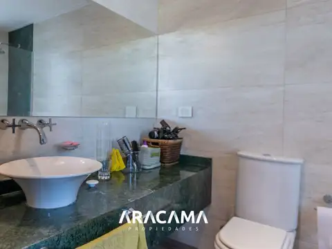 Casa en Venta en La Providencia - Canning