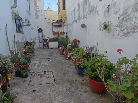Depto Tipo Casa en Venta con 1 cocheras
