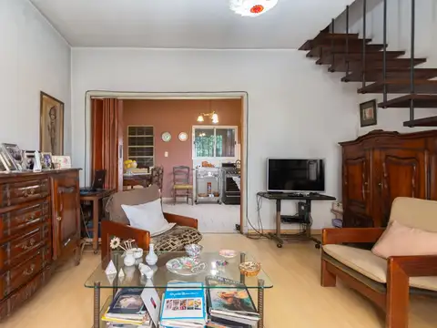 Depto Tipo Casa en Venta con 1 cocheras