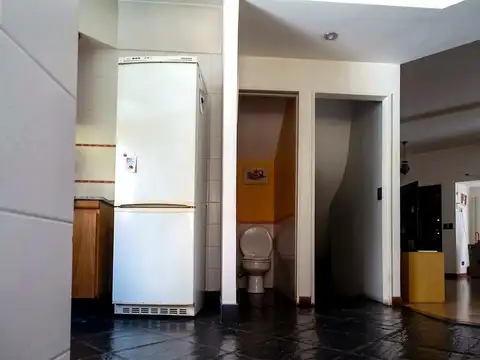 Depto Tipo Casa en Venta con 1 cocheras