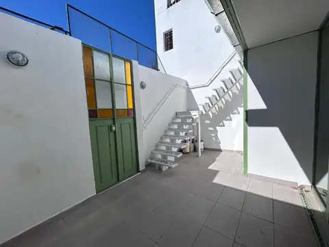 Depto Tipo Casa en Venta de Monoambiente