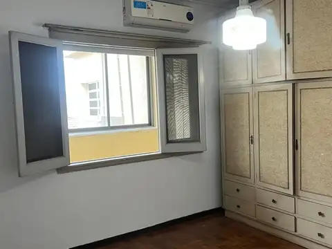 Depto Tipo Casa en Alquiler 56 años