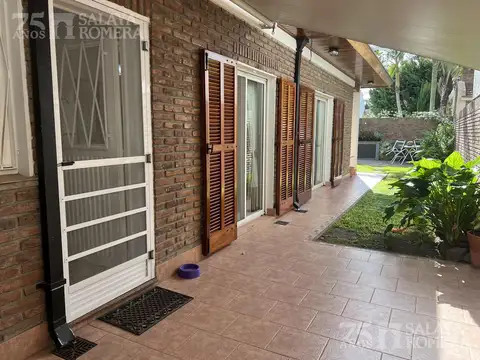Casa een venta  Vicente Lopez - Florida  - 5 ambientes -