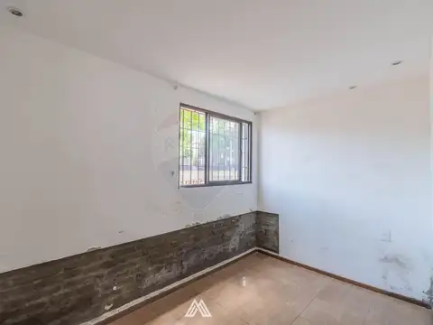 VENTA CASA 2 DORMITORIOS PATIO Y GARAJE CERRITO