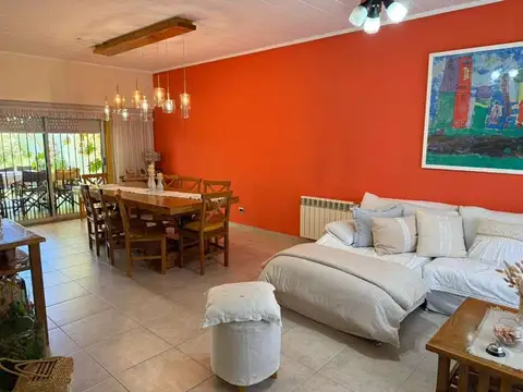 Juan B. Alberdi 1200. Venta Casa. Villa Sarmiento