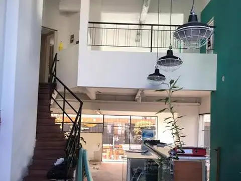 Local en Alquiler en Centro, $ 2.300.000