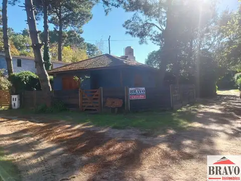 Chalet en venta c/ cochera en Zona Norte