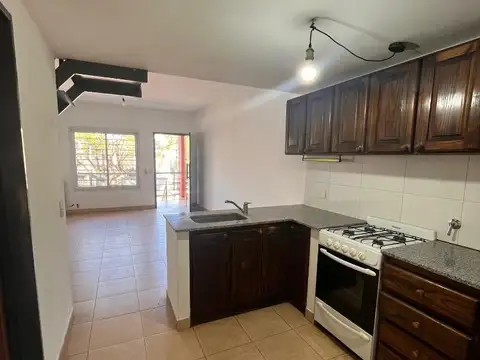 Departamento 2 ambientes con 1 baño