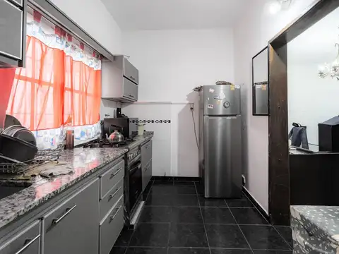 Depto Tipo Casa en Venta 30 años