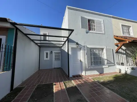 Dúplex en Nuevo Poeta - Azor Grimaut al 3300