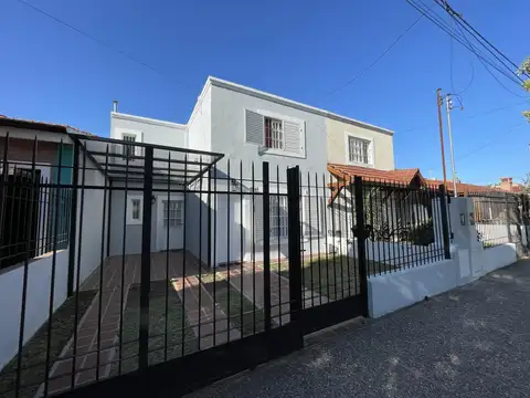 ¡Venta! Dúplex en Nuevo Poeta Lugones - 3 dormitorios ¡Con Escritura!