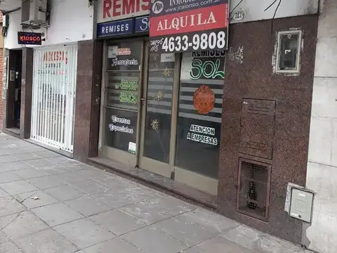 Local de 96 mts dividido en dos locales  