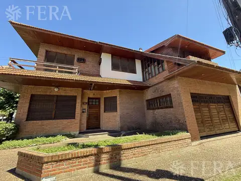 Casa en Venta en Bernal, USD 270.000