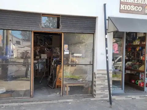 AVENIDA FLORENCIO VARELA 800