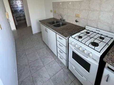 Departamento en Alquiler en La Plata, $ 380.000