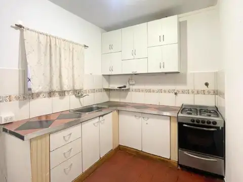 Depto Tipo Casa en Alquiler de 3 ambientes