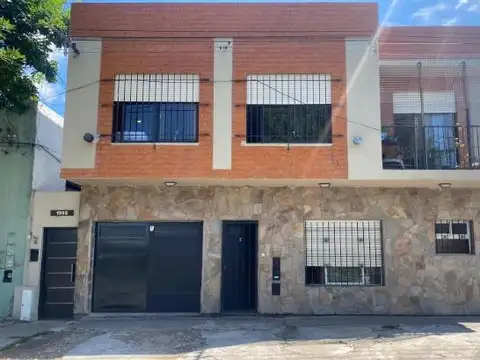Depto Tipo Casa en Venta de 4 ambientes
