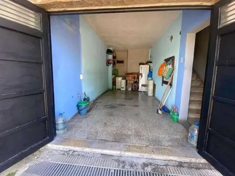 Depto Tipo Casa en Venta con 1 cocheras