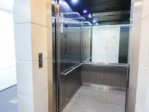Oficina en Venta 50 años