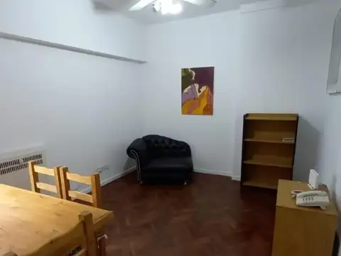 Gral Juan Lavalle 1700