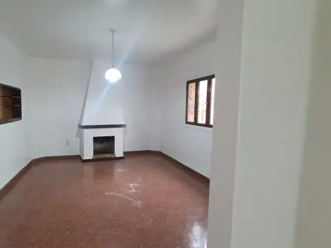 Casa en Venta en Mendoza, USD 99.000