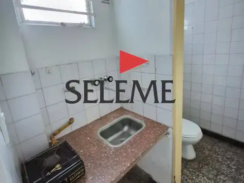 Local en Alquiler en Neuquén, $ 2.500.000