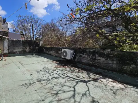 Depto Tipo Casa en Venta de 5 ambientes