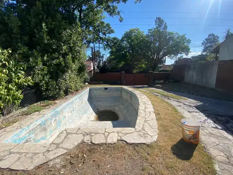 Casa 4 ambientes con 1 baño