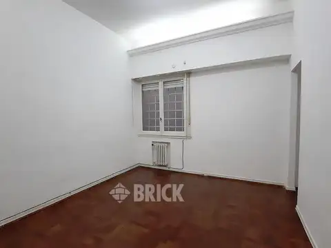 ARENALES AL 1100 - IMPECABLE APTO PROFESIONAL BAÑO Y COCINA COMPLETOS