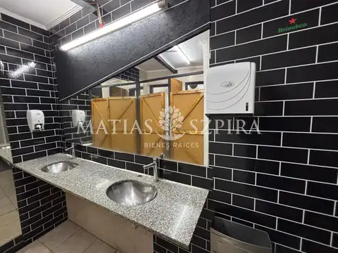 Local en Venta en Ituzaingo Sur, USD 380.000