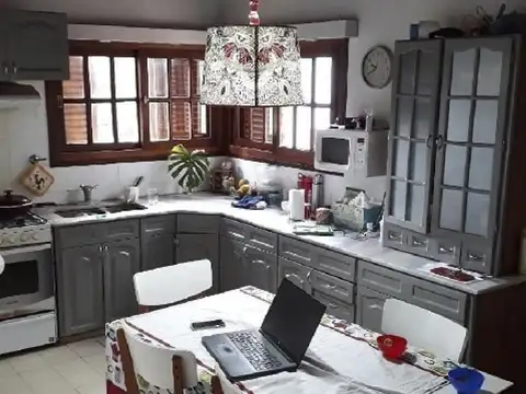 Vendo casa de dos dormitorios