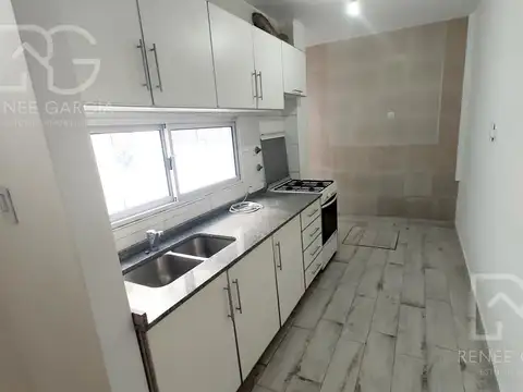 Depto Tipo Casa en Venta con 1 cocheras