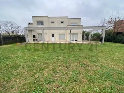 Casa en Venta en Pilar del Este - Santa Guadalupe, USD 190.000