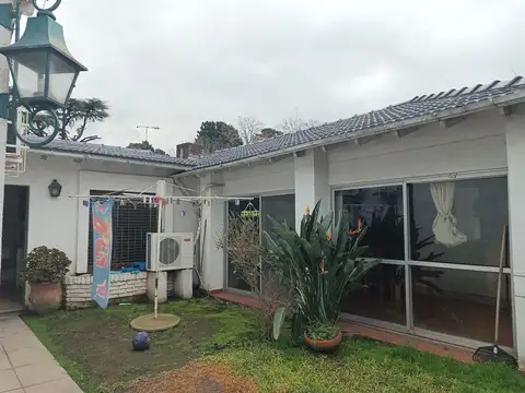 Casa en Venta en Adrogue, USD 159.000
